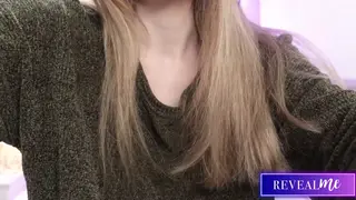 Pregnant Italian MILF Rides a Dildo to an Explosive Finish