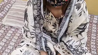 Curvy Indian Wife Cheats With a Lover