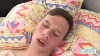 Brunette Twink Stretches Hole With Toys Before Cumming