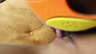 Asian MILF Enjoys Pussy Licking Before Anal Creampie