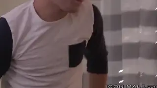 Stepbrothers Turn a Heated Argument into Rough Sex