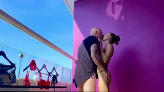 Curvy Latina Tourist Enjoys Outdoor Shower With Older Man