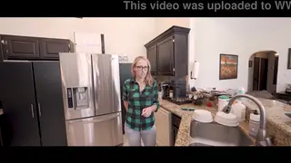 Blonde Stepmom Controls Stepson With Slow Handjob