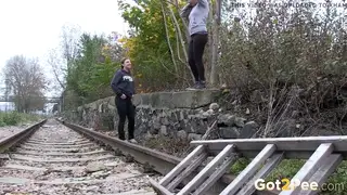 Indian Couple Pisses Outdoors Near the Railway