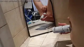 Solo Performer Erupts in Messy Cumshot After Cream Enema Play
