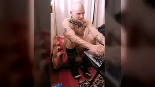 Tattooed European Twink Performs Live Webcam Cumshot Show