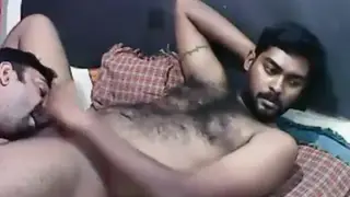 Indian Bear Couple Share a Hairy Webcam Handjob