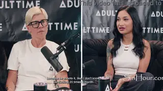 Performer Shares Stories About Unwanted Messages