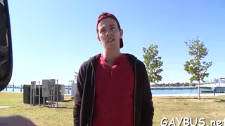 Amateur Blowjob Ends With a Warm Facial