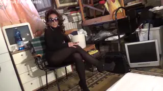 European MILF Shares a Blowjob in a Threesome