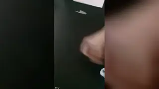 Latino Amateur Strokes in Quick Homemade Clip