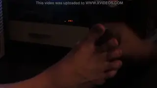 Amateur Guy Gives Sensual Footjob to Climax