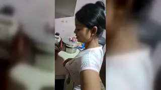 Indian MILF Takes Anal Doggystyle in a Hardcore Home Session