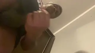 Solo Guy Recalls Night Encounter While Stroking