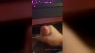 Amateur Guy Strokes His Big Dick to a Hot Cumshot