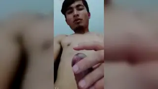 Amateur Clip Captures a Quick Private Stroke