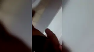 Latino Guy Unleashes a Strong Stream Solo