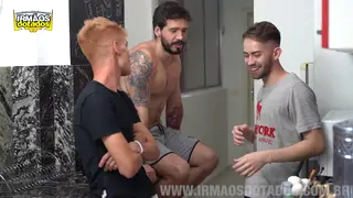 Muscular Latino Twink Celebrates Holiday with Bareback Sex