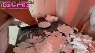 Amateur Pair Gets Messy with Whipped Cream Before a Sloppy Blowjob