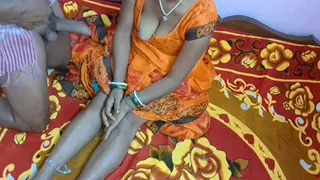 Indian Bhabhi Takes a Rough Ride Outdoors