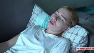 Blonde Soloist Films Her Own Orgasm with Toys