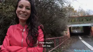 Cash Deal Leads to Outdoor Blowjob With a MILF