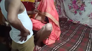 Curvy Indian Woman Enjoys Passionate Oral Pleasure