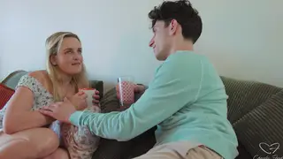 Voluptuous PAWG Rides to Explosive Cumshot