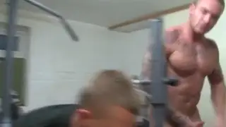 Muscular Handyman Takes Bareback Anal From a Hunk