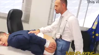 Suited Hunk Gets Facial After Office Desk Drilling
