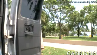 Guy Delivers a Deep Blowjob Before Taking a Cumshot