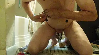 Mature Man Explores Gaping Play With Toys