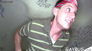 Muscular Hunk Takes a Bareback Pounding and a Facial