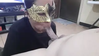 Pinay Deepthroats Her Boyfriend Until He Fills Her Mouth