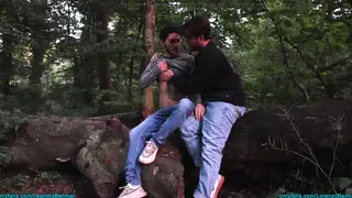 Boyfriends Exchange Blowjobs and Handjobs in the Woods