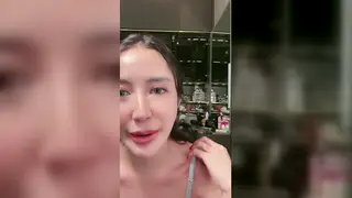 Indonesian Woman Squirts While Toying Herself