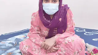 Indian Couple Enjoys Outdoor Blowjob and Handjob
