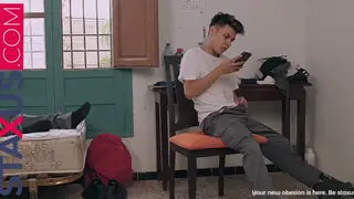 Office Break Turns Into a Blowjob Between Co-Workers