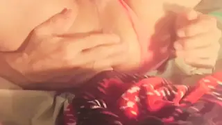 Solo Player Uses Toys for Anal Squirt Finale