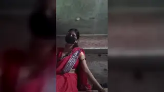 Indian MILF Compilation Features Deepthroat and Outdoor Action