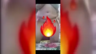 Curvy Arab MILF Rides on Webcam Show