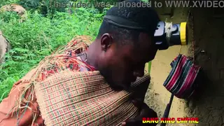 Voluptuous Ebony BBW Takes BBC in Homemade Session
