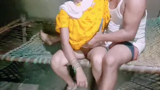 Indian Teen in Cheerleader Uniform Takes Creampie at Gym