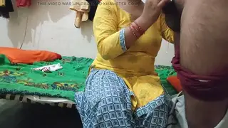 Indian Lesbian Pair Share Standing Oral and Piss Play