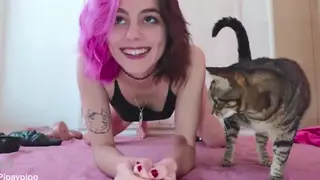 Couple Captures a Quick Homemade Encounter