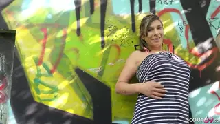 Middle Eastern MILF Gives Outdoor Blowjob and Rimming to Stranger