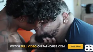 Inked Muscle Stud Takes Thick Ebony Cock Deep
